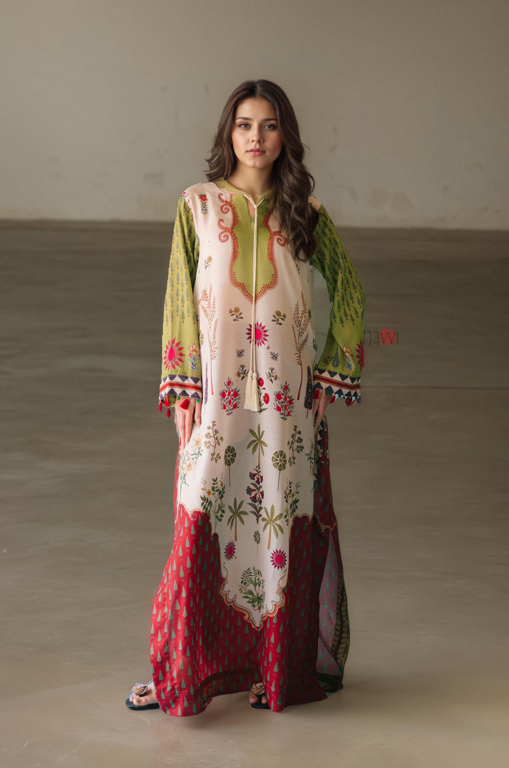 Elegant Garden Inspired Kurta With Pants