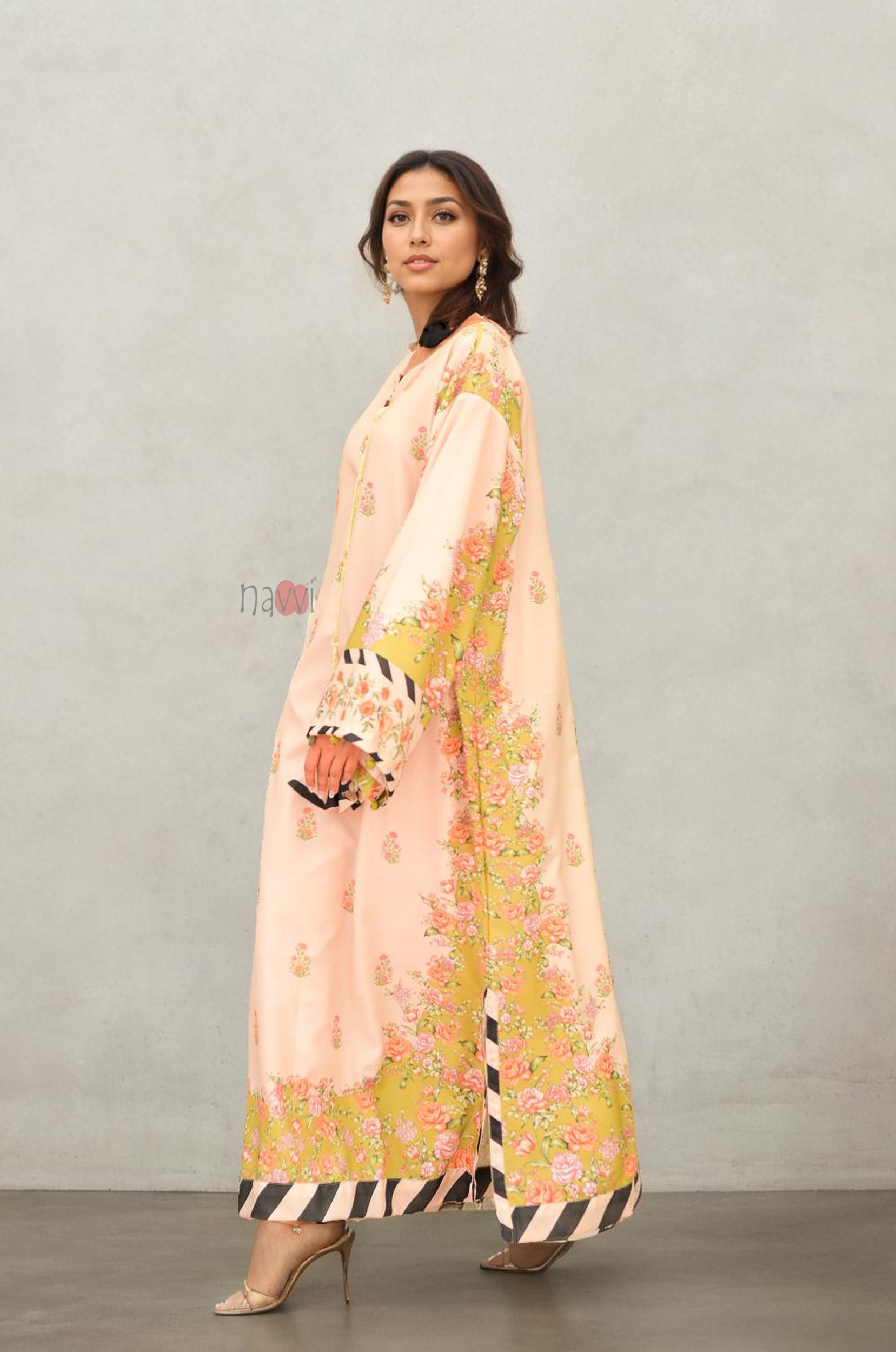 Luxury Printed Kaftan in Pastel Hues