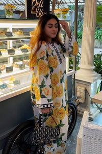 Yellow Rose Printed Kaftan - Navvi.in