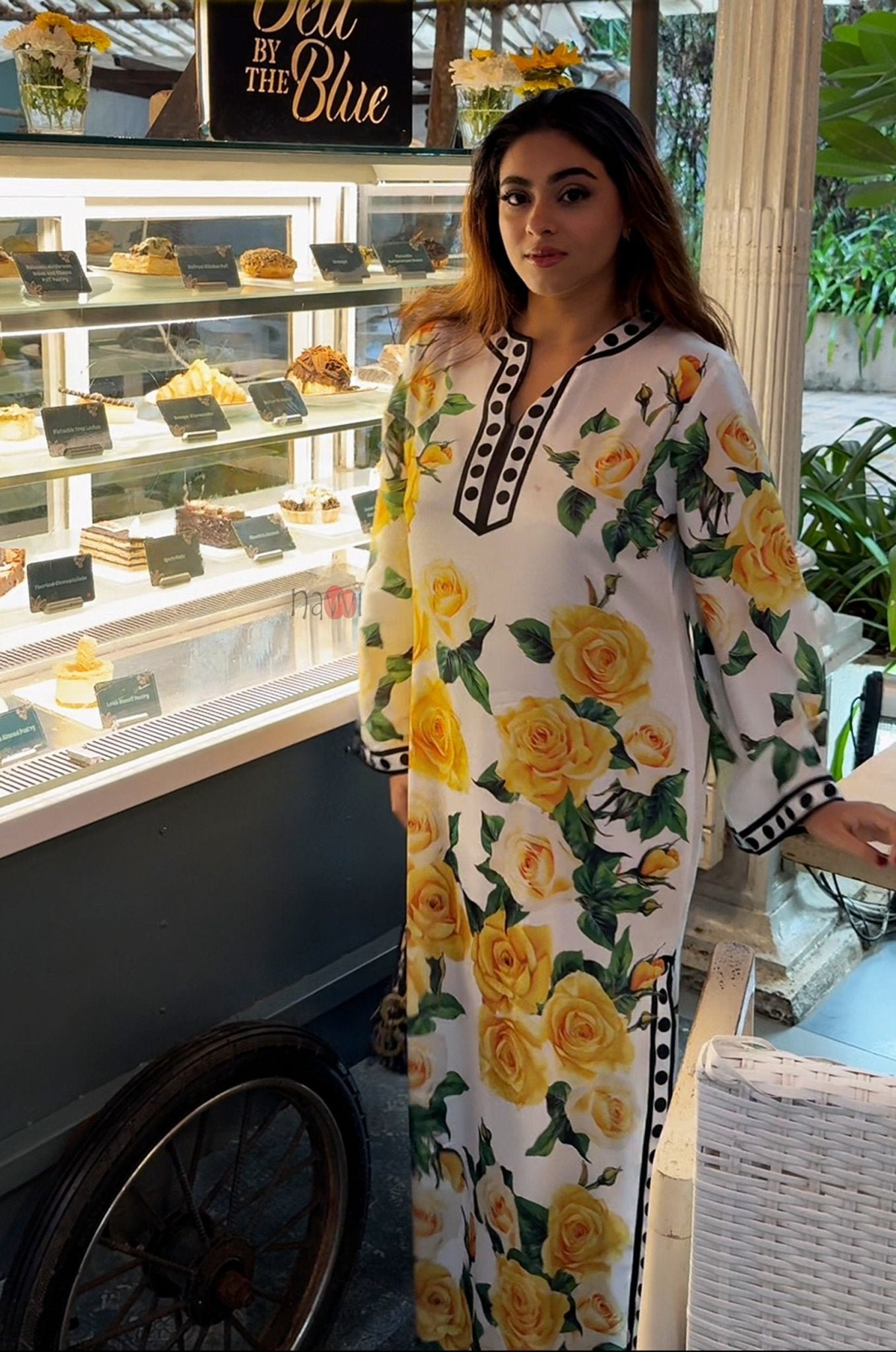 Yellow Rose Printed Kaftan - Navvi.in