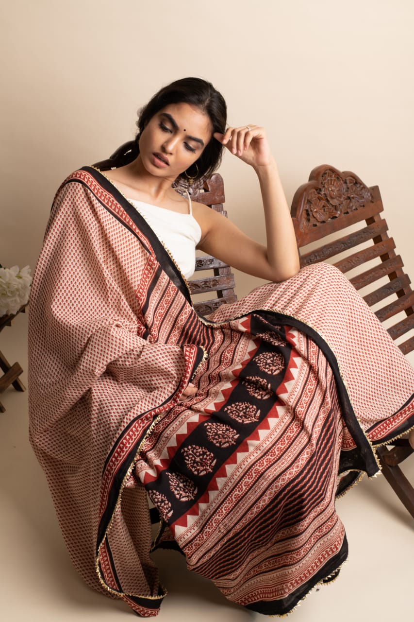 Mealodies of Spring Saree - Navvi.in