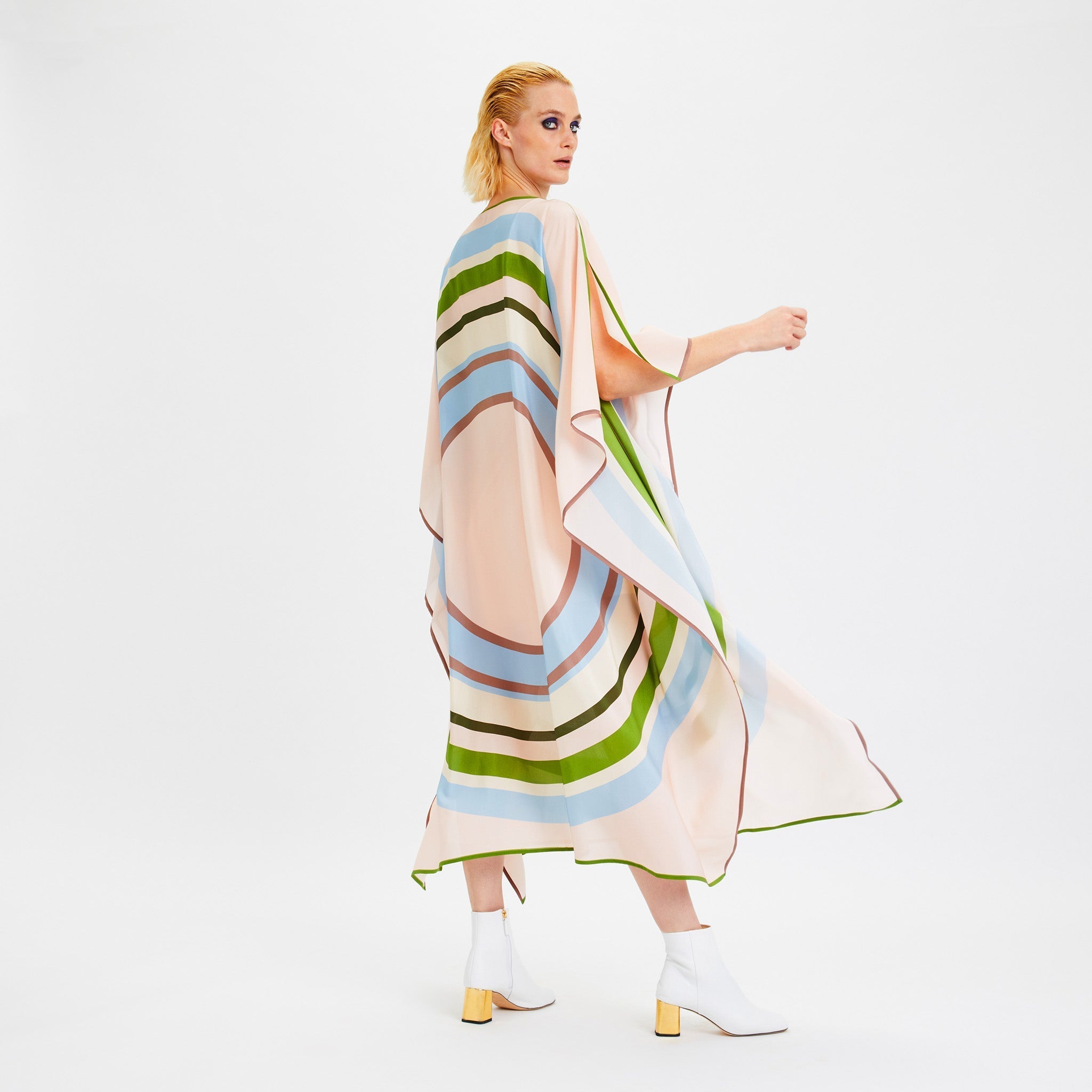 Snowball Kaftan Dress - Navvi.in