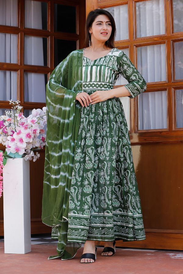 Green Floral Printed Gown Set