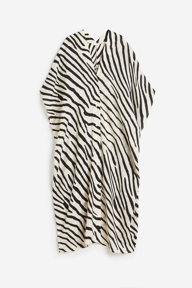 Black & White Cross Line Kaftan