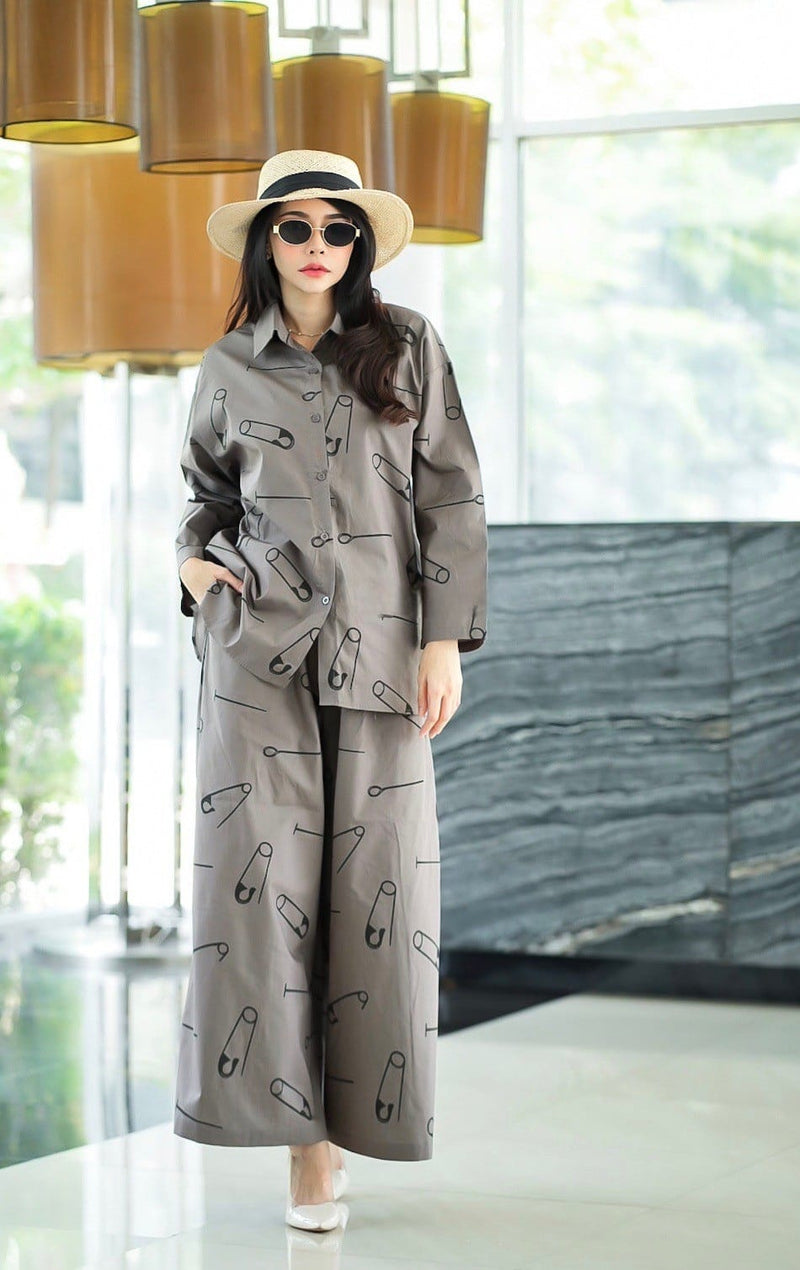 Contemporary Safety Pin Coord Outfit