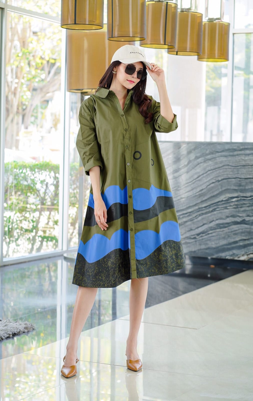 Abstract Wave Print Oversized Shirt Dress - Navvi.in