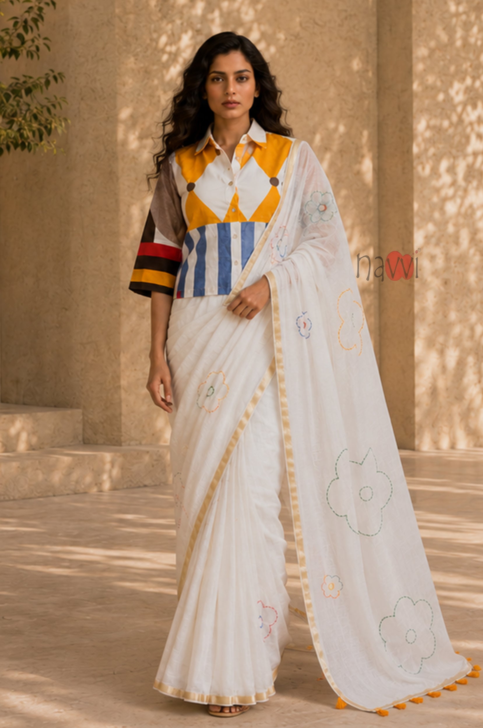 Ivory Floral Elegance Saree