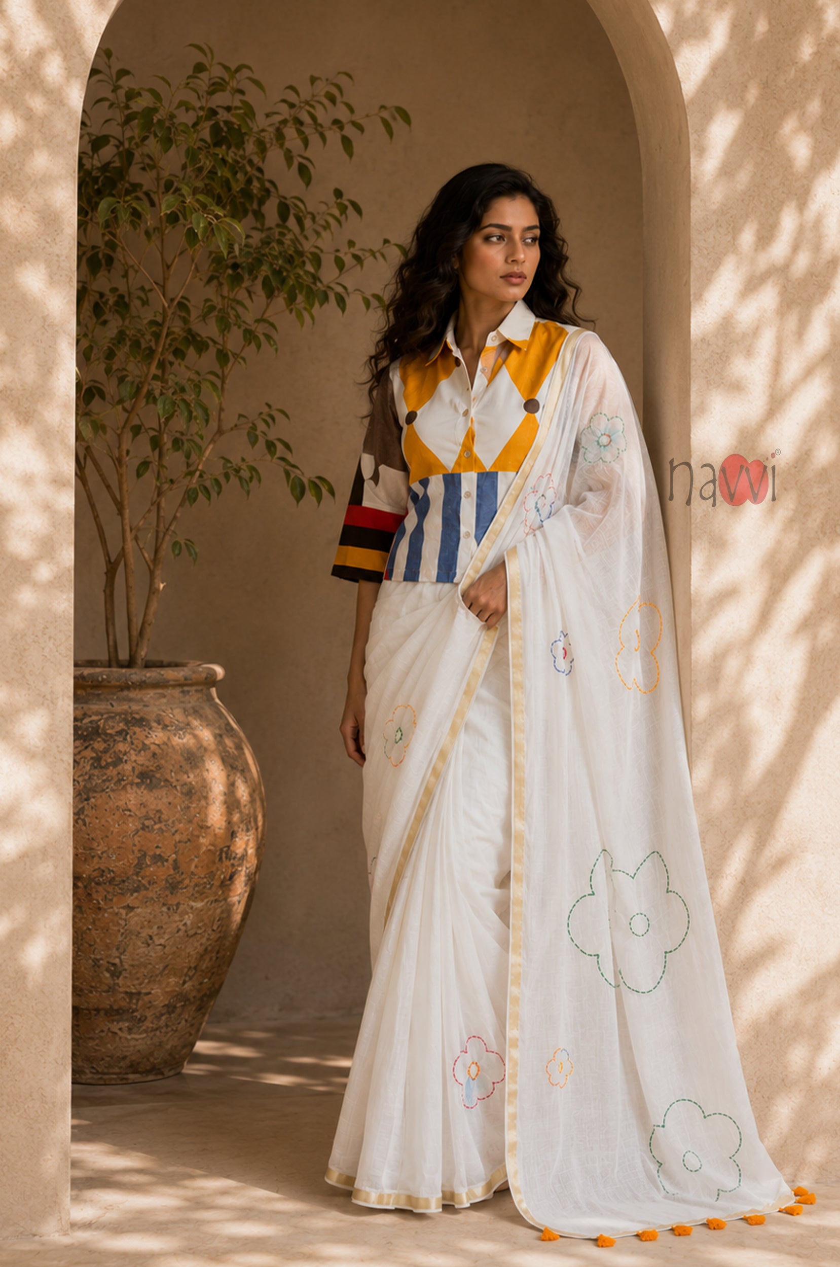 Ivory Floral Elegance Saree