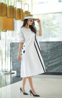 Minimal Chic Midi Dress - Navvi.in