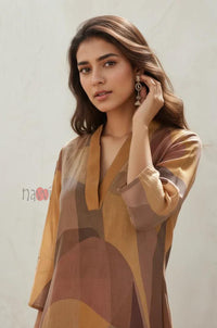 Aura Abstract A-Line Pure Linen Kurta