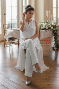 Sleeveless Straight Kurta Set