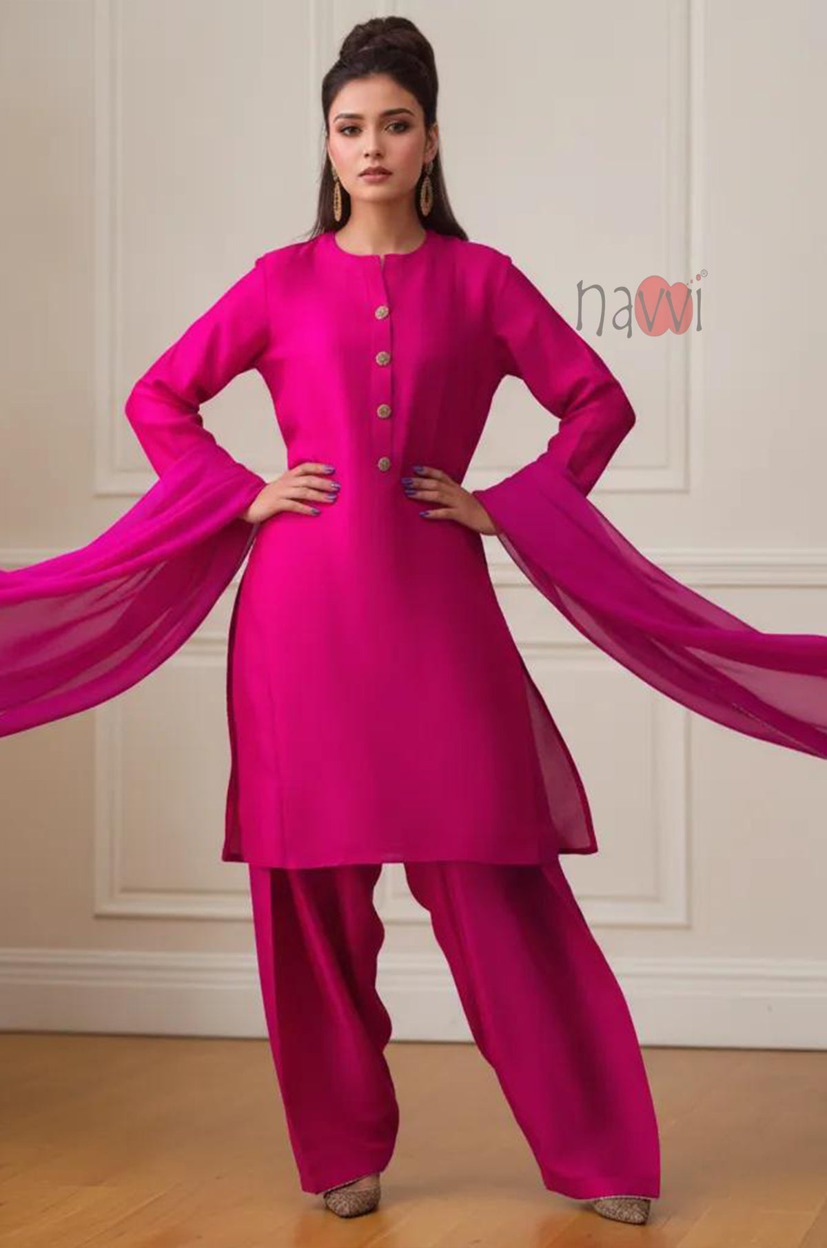 Elegant Straight Farshi Salwar Set