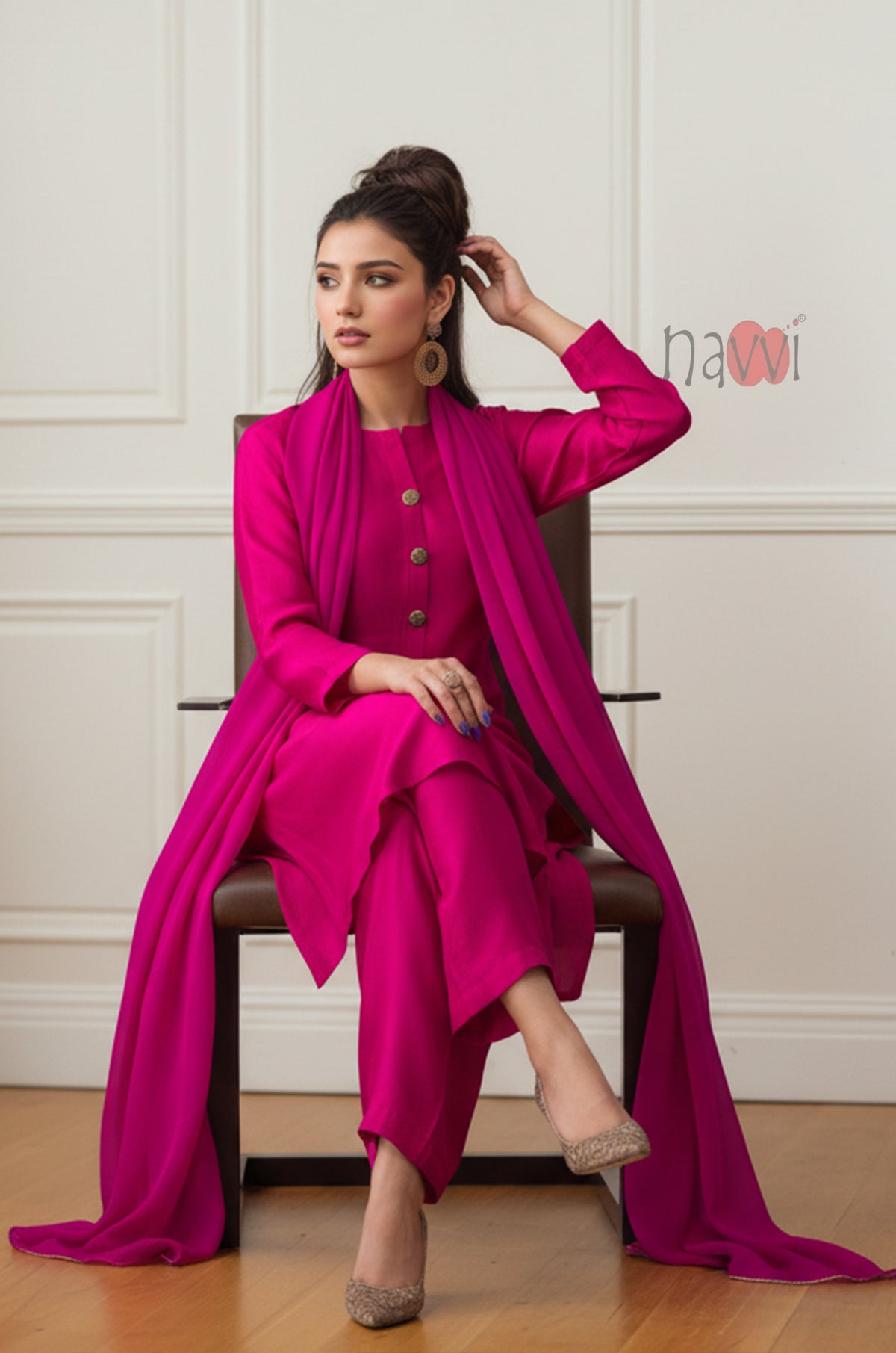 Elegant Straight Farshi Salwar Set
