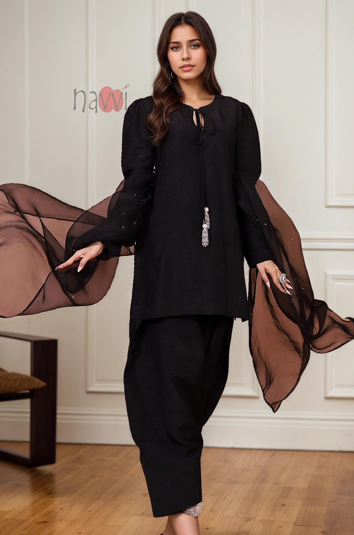 Elegant Keyhole Neck Straight Kurta Pant Set