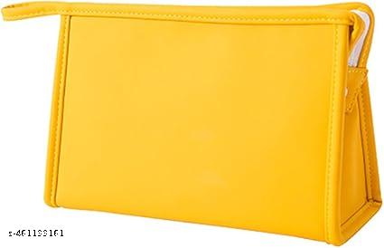 Fashionable Makeup Pouch for Women – Travel Cosmetic Bag & Toiletry Organizer