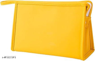 Fashionable Makeup Pouch for Women – Travel Cosmetic Bag & Toiletry Organizer