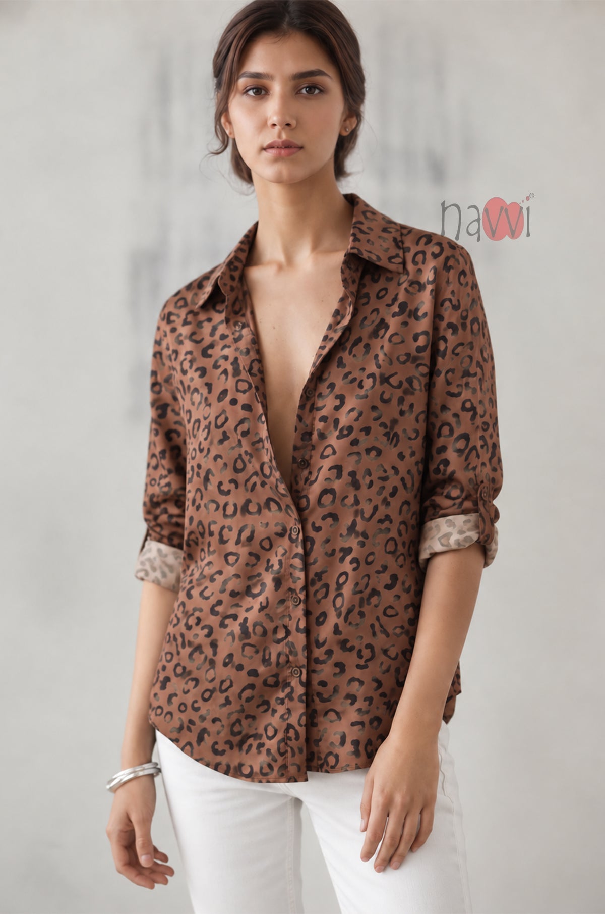 Classic Collared Leopard Print Shirt