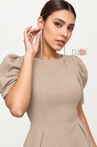 Oatmilk Muse Top With Statement Sleeves