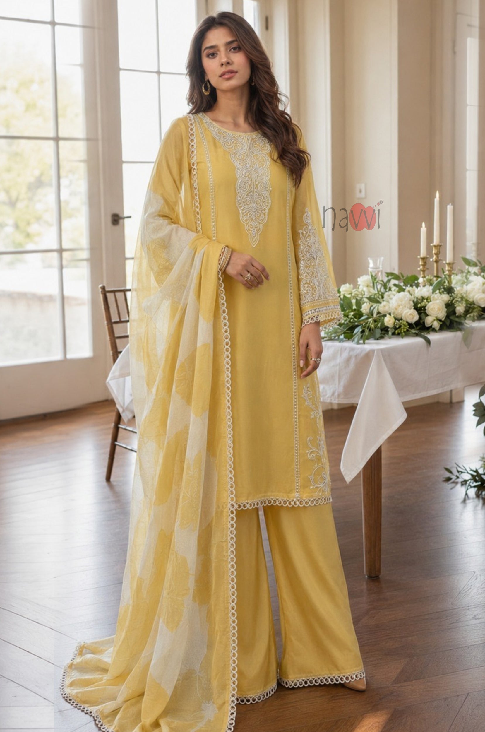 Sunshine Grace Embroidered Set