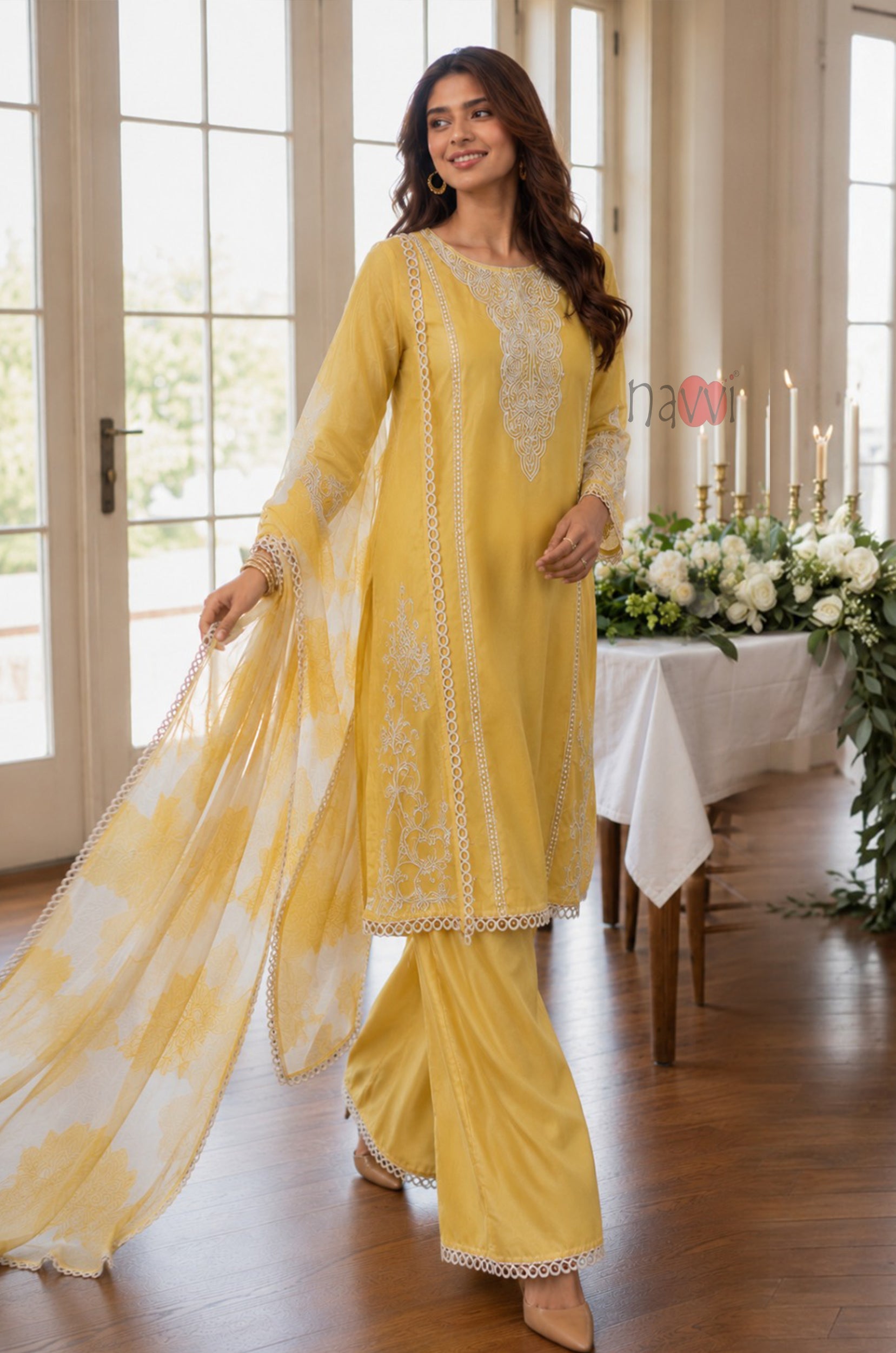 Sunshine Grace Embroidered Set