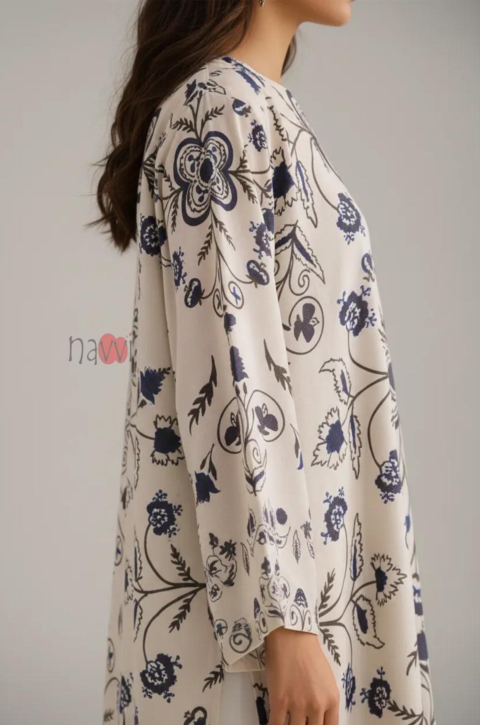 Ivory Indigo Floral Printed A-Line Kurta - Navvi.in
