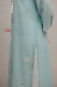 Mint Blossom Embroidered Kurta