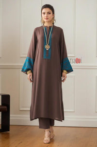 Mocha Royale Embroidered Kurta Set - Navvi.in