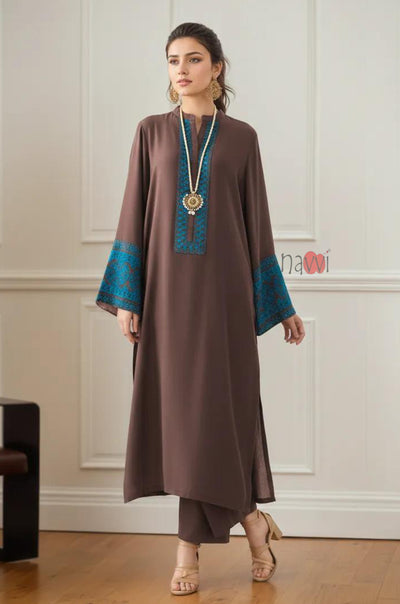 Mocha Royale Embroidered Kurta Set - Navvi.in