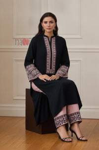Classic Grace Embroidered Kurta Pant Set