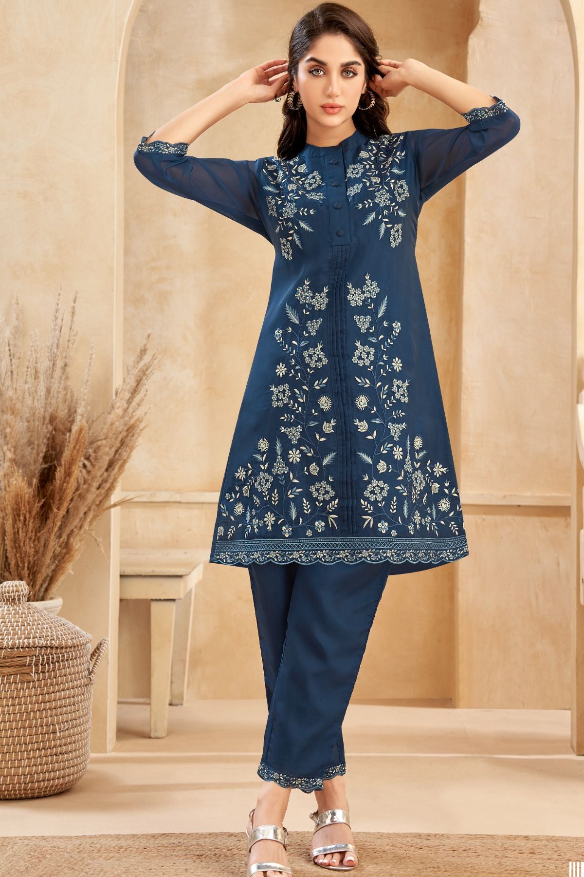 Navy Blue Embroidery Kurta Pant Set