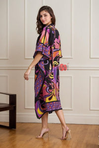 Bright Geometric Kaftan With Sleek Scarf