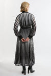 Black and White Zigzag Pattern Maxi Dress - Navvi.in