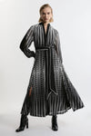 Black and White Zigzag Pattern Maxi Dress - Navvi.in