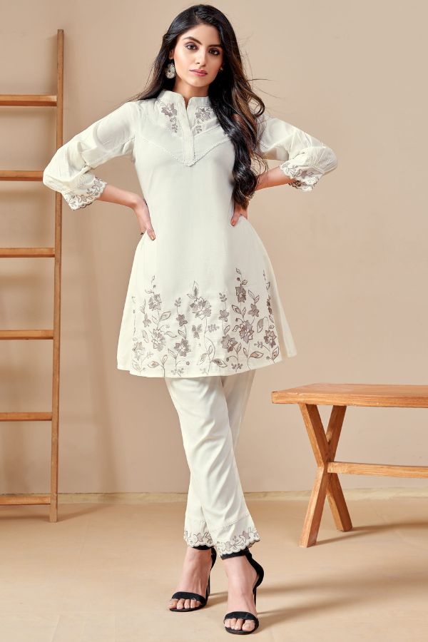 Classic Embroidery Co - ord Set - Navvi.in