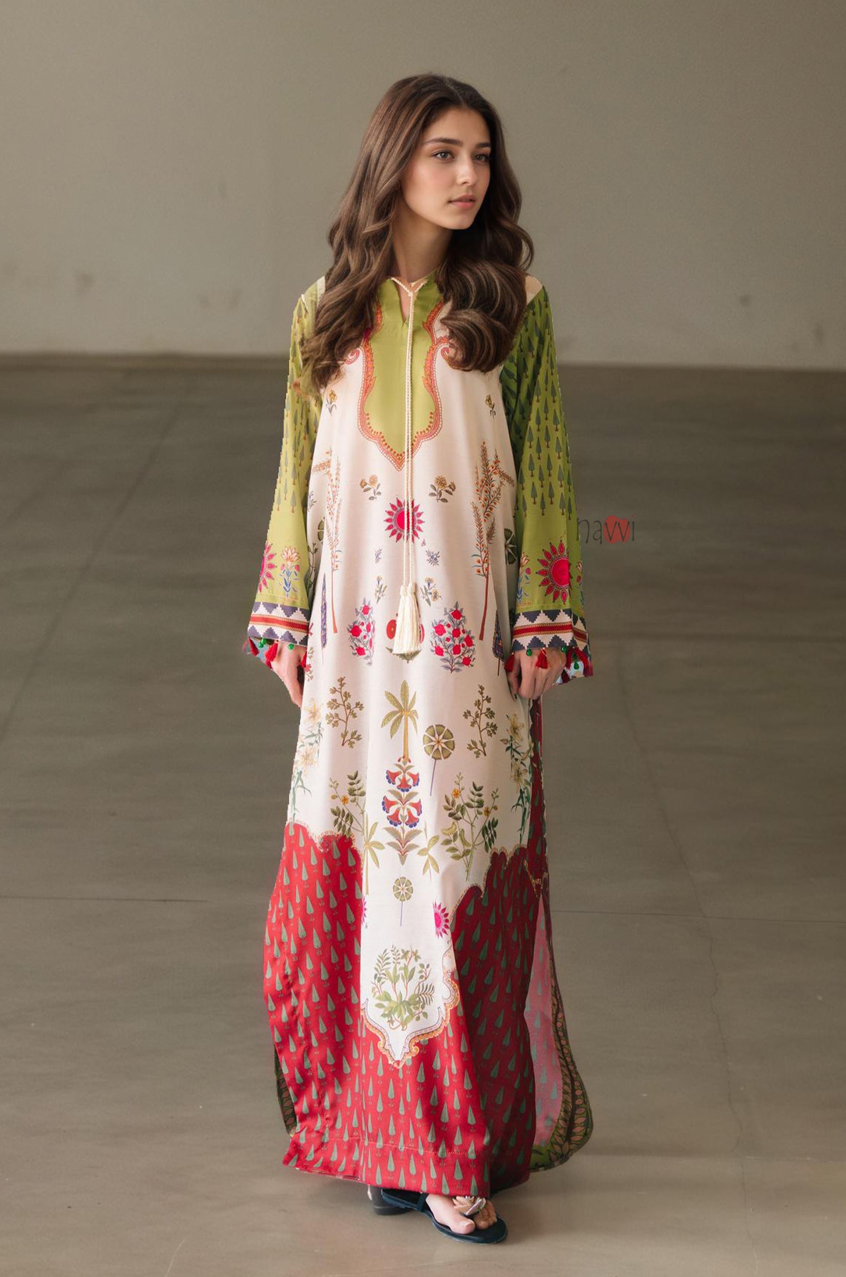 Elegant Garden Inspired Kurta With Pants