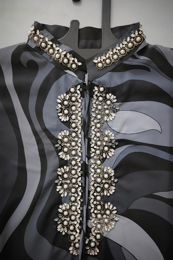 Geometric Print Hand Work Kaftan - Navvi.in