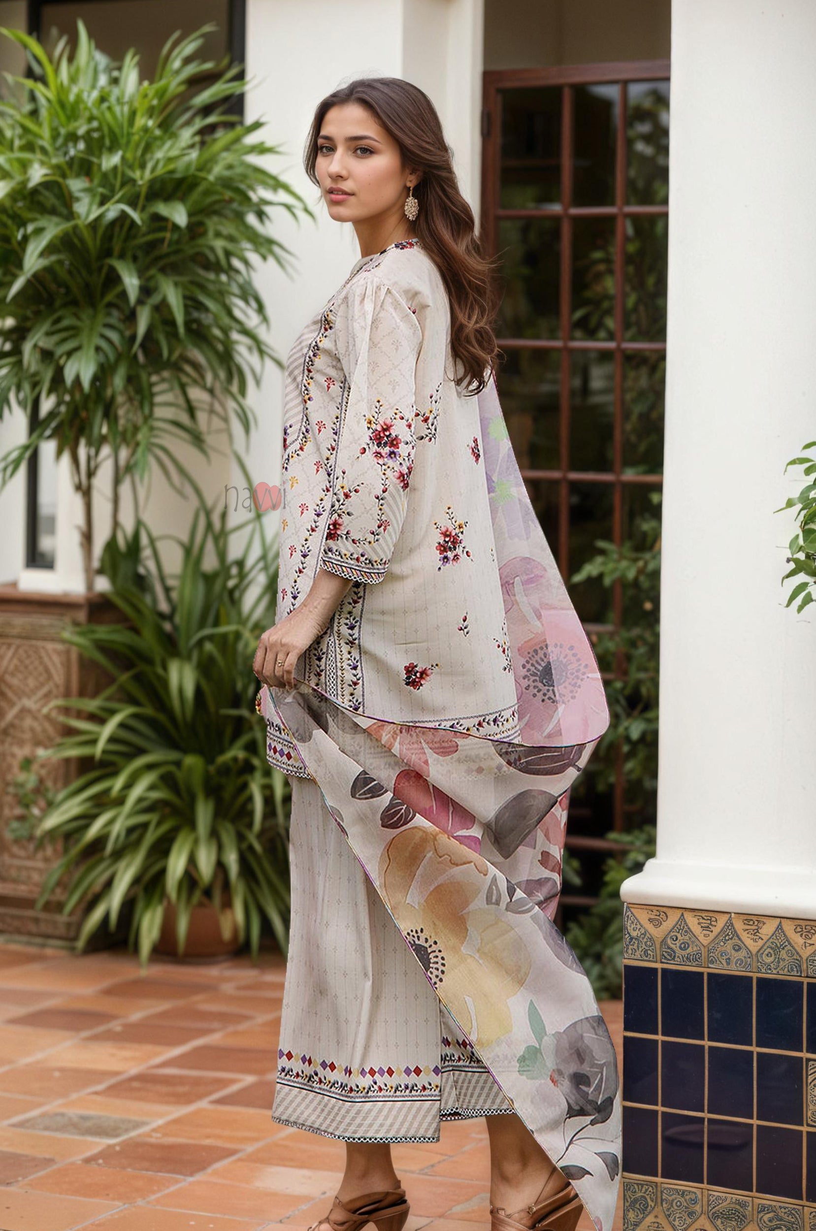 Pastel Printed Pakistani Style Kurta Set