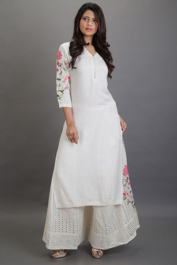 Ivory Hakoba Kurta & Pant Set - Navvi.in