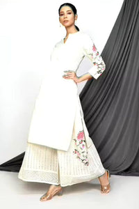 Ivory Hakoba Kurta & Pant Set - Navvi.in