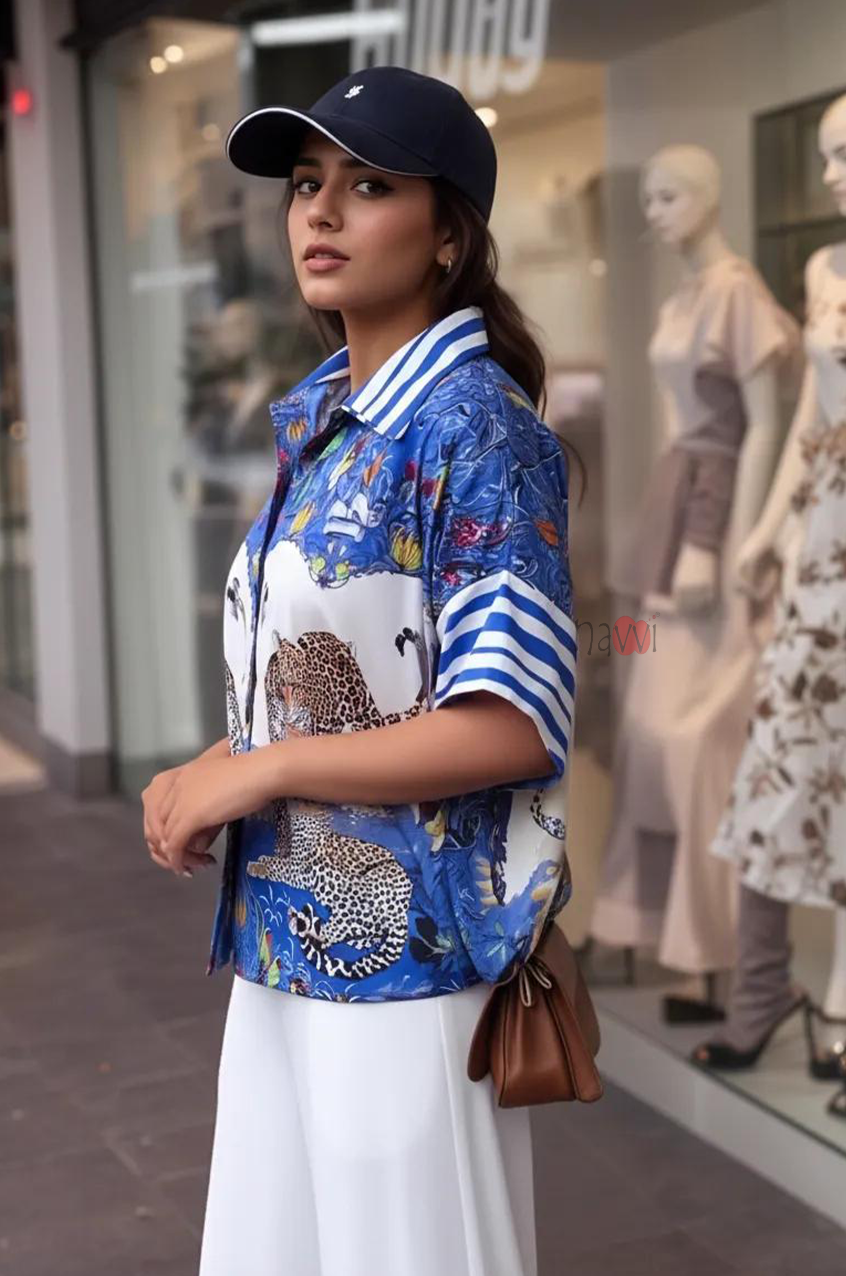 Modern Art Wildlife Print Shirt - Navvi.in