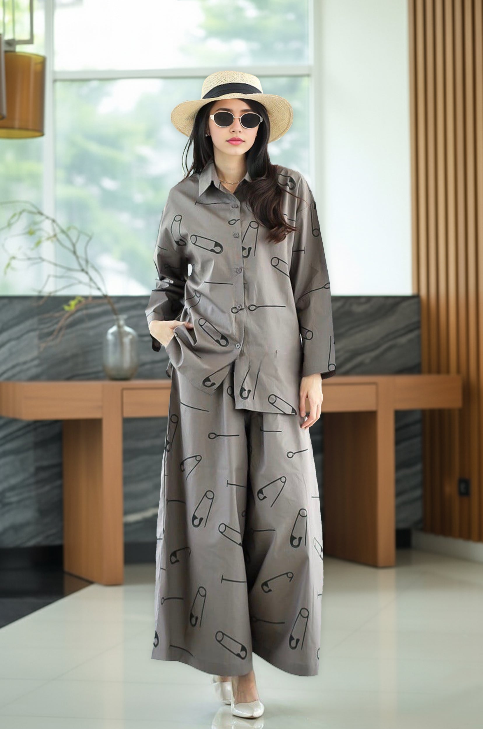 Contemporary Safety Pin Coord Outfit