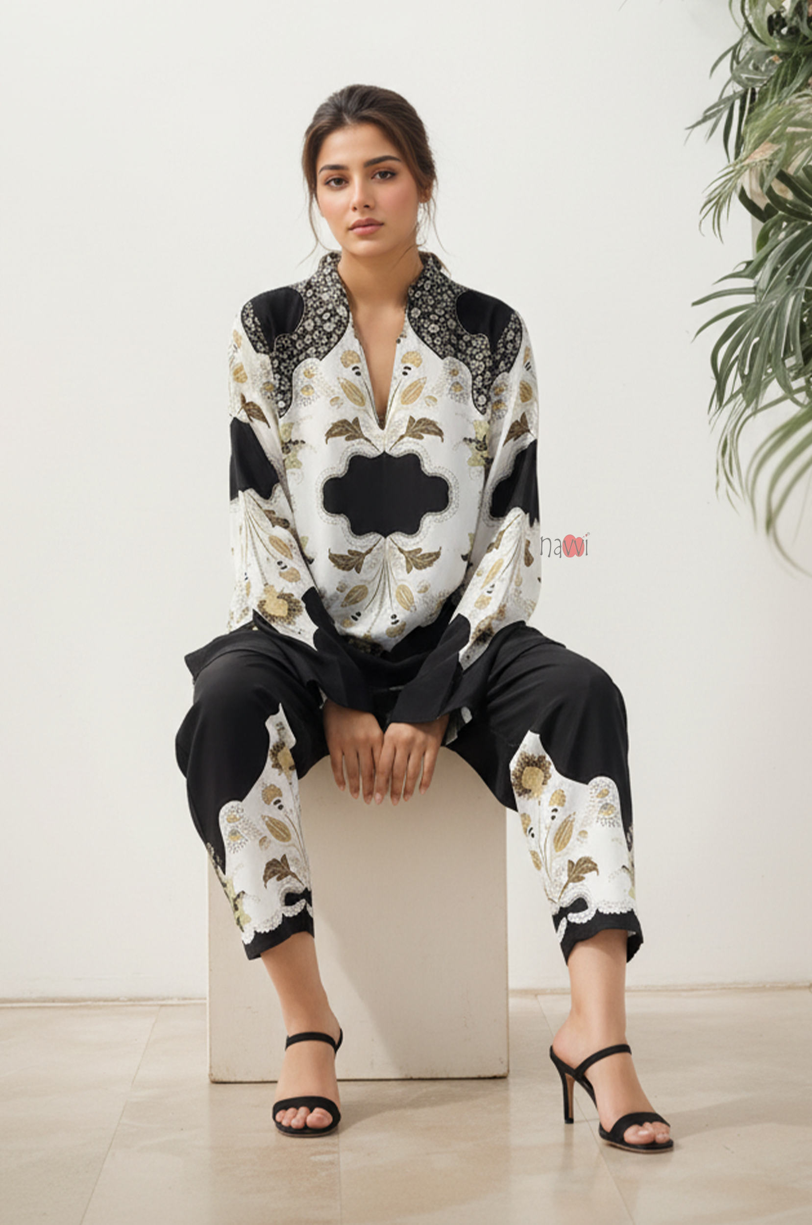Black & Ivory Printed Kaftan-Style Co-Ord Set