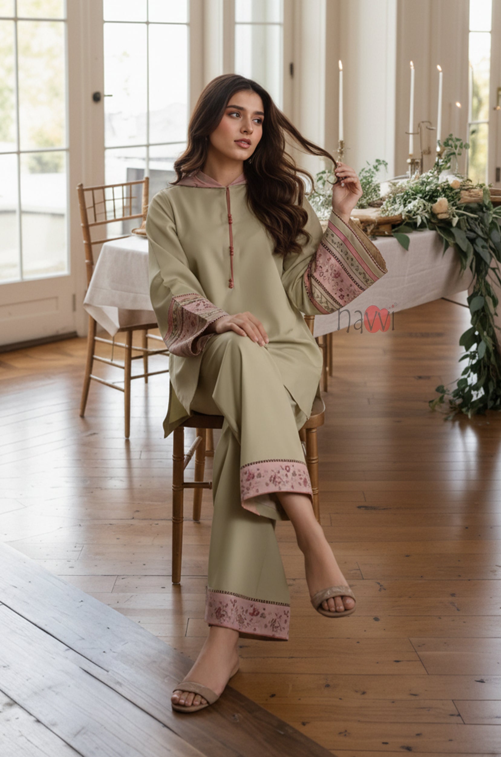 Graceful Kurta Set with Floral Border