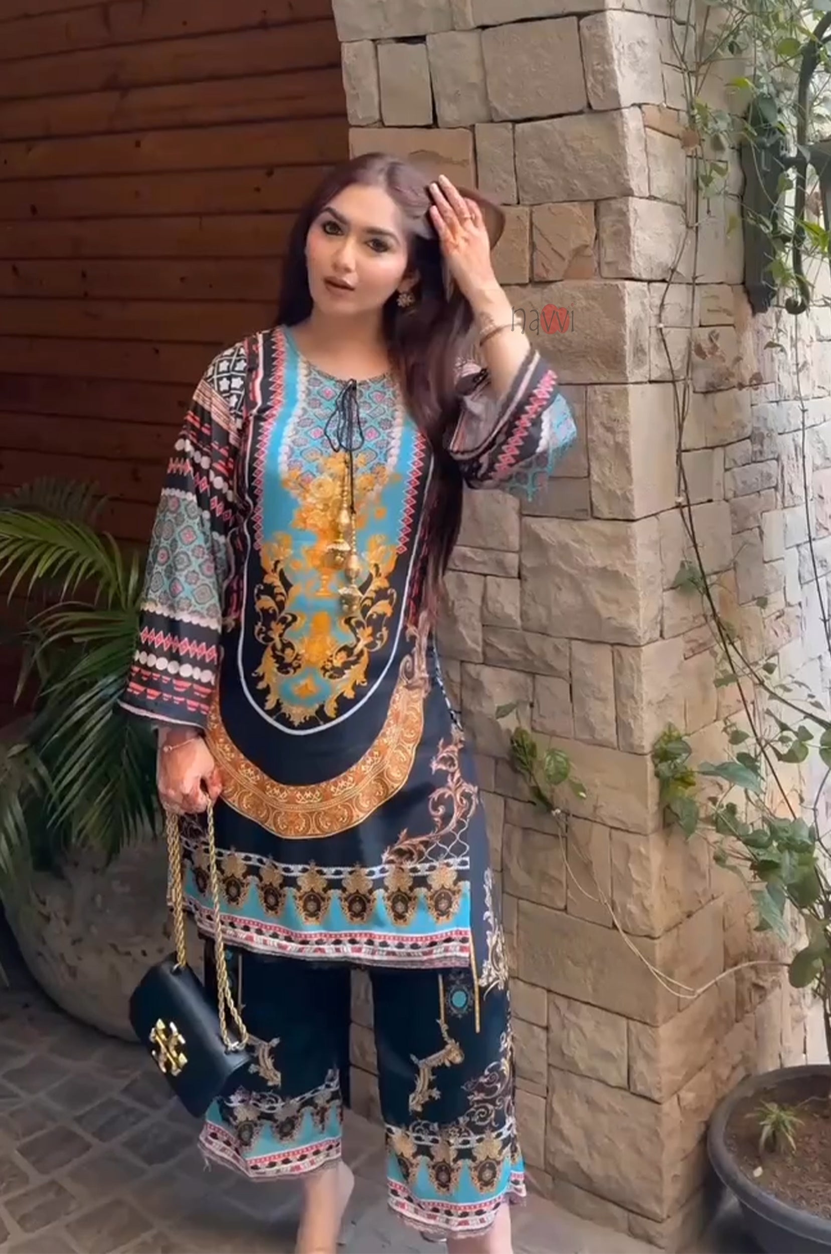 Trendy Ethnic Kurta Trouser Set