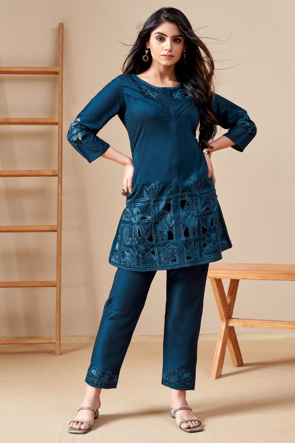 Royal Applique Embroidery Co - ord Set - Navvi.in