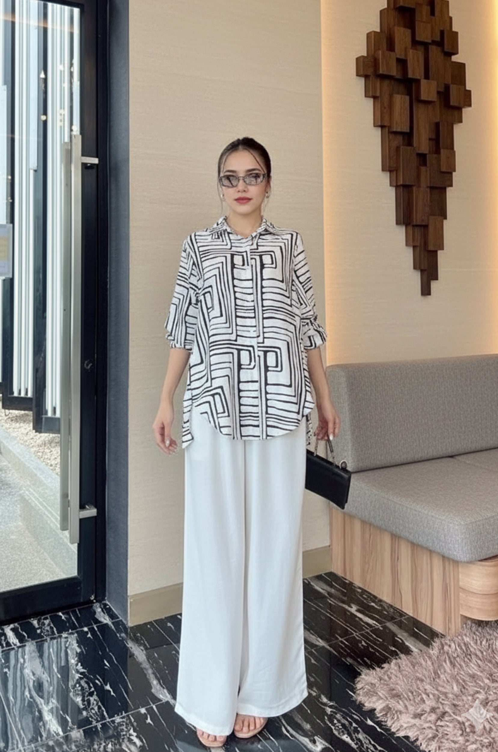 Trendy Ruffle Top & Wide-Leg Pants Co-ord Set