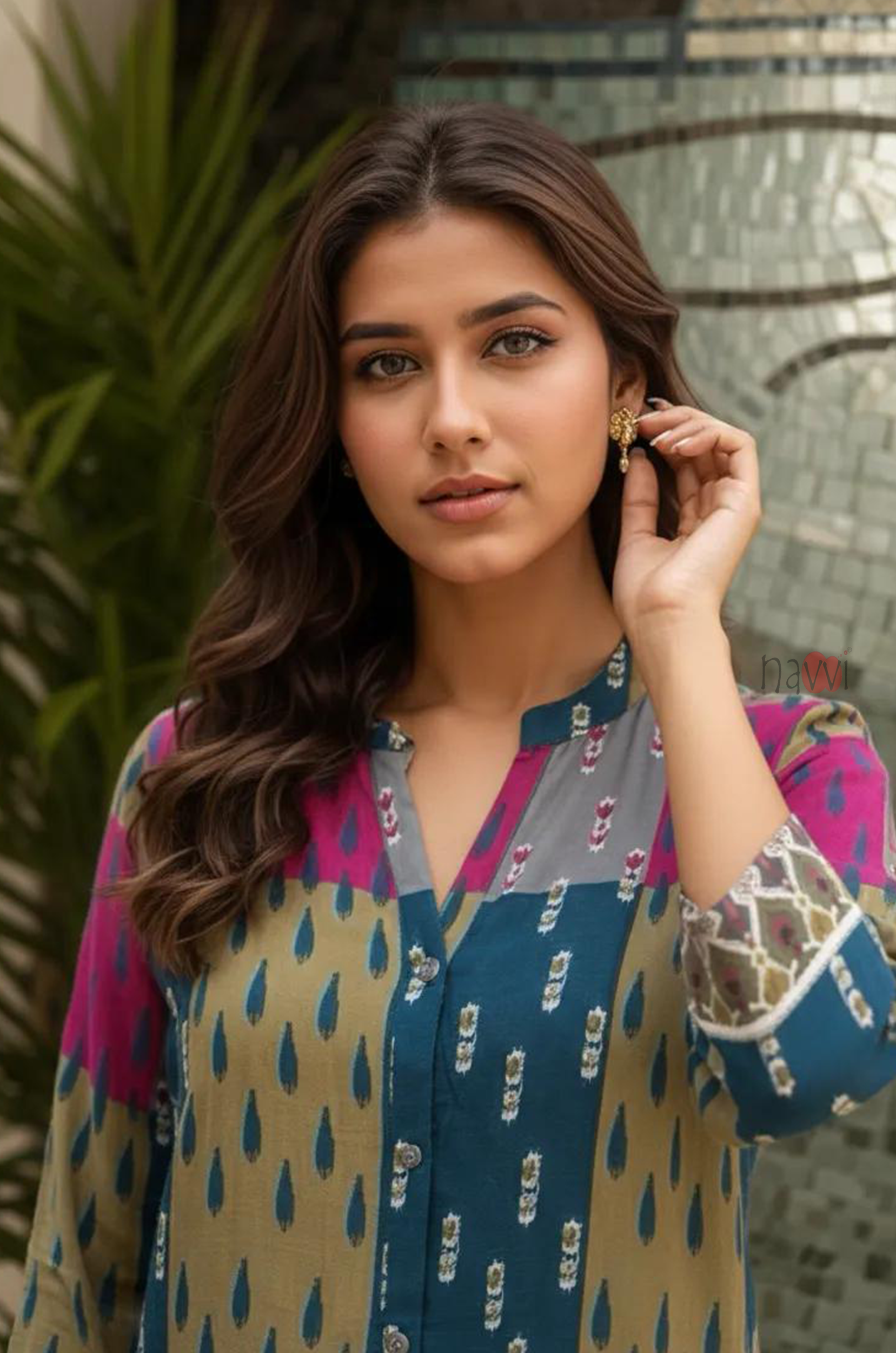 Women's Printed Mandarin Collar Straight Fit Top