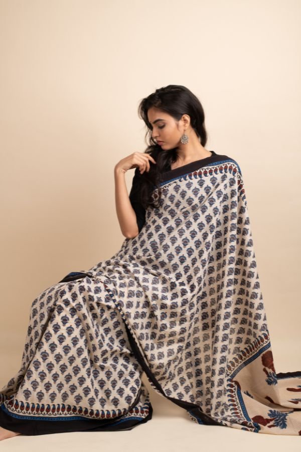 Streamlined Saree - Navvi.in
