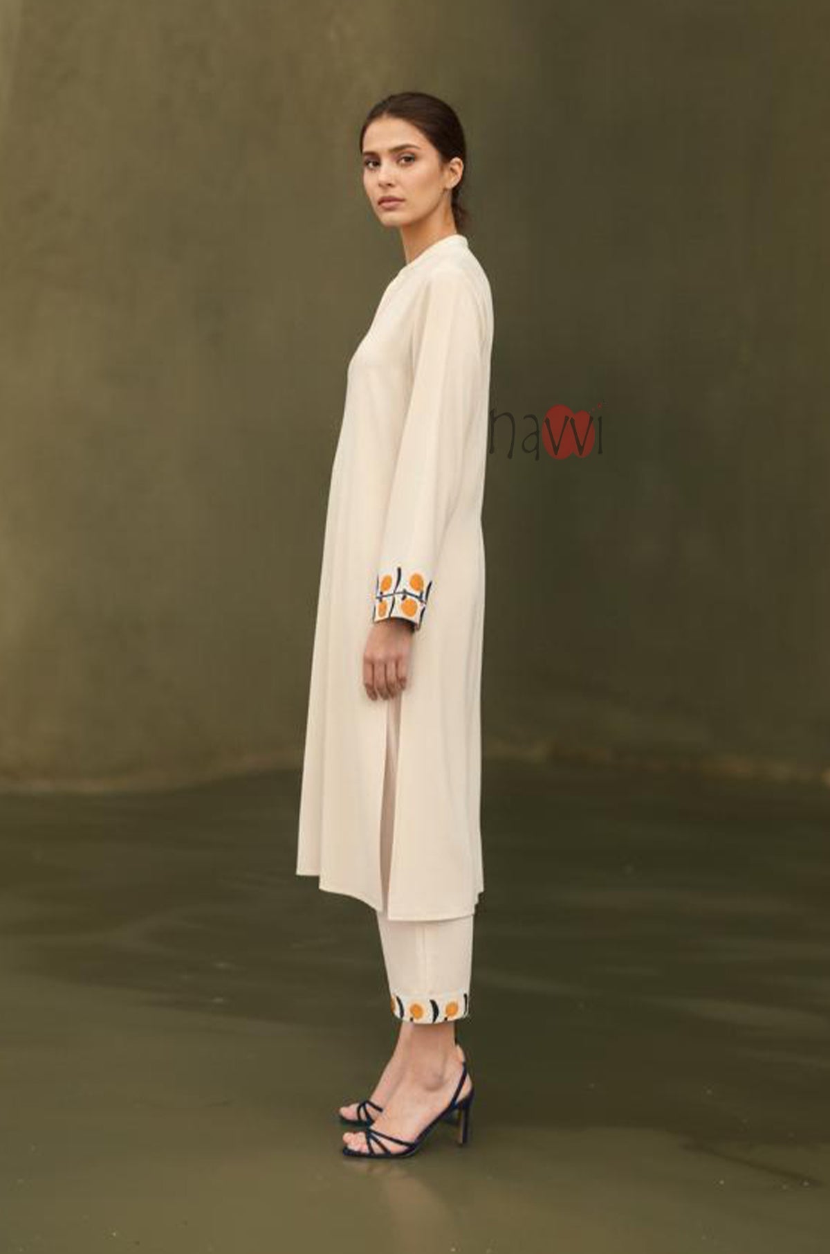 Floral Embroidered Kurta Set