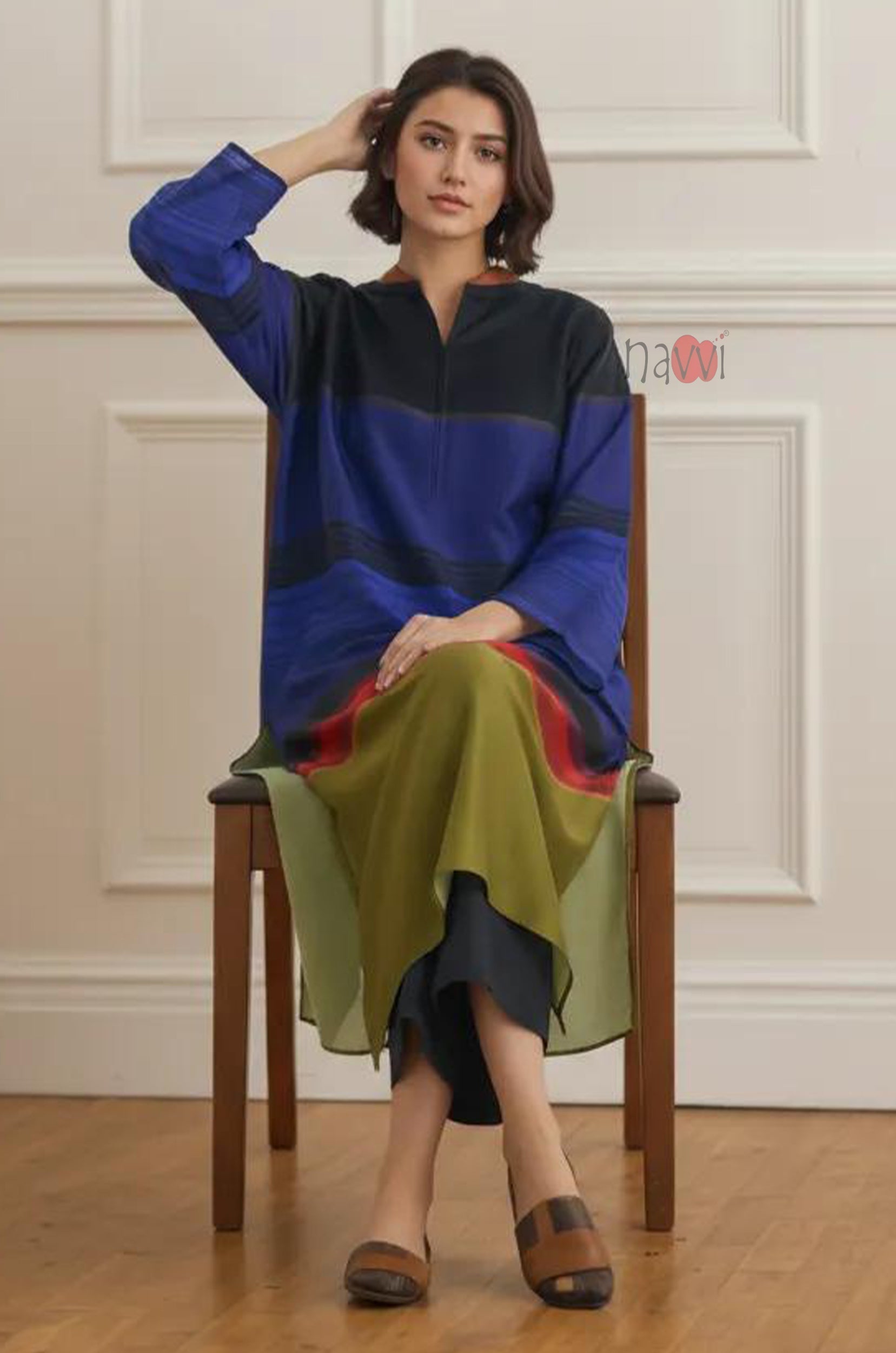 Midnight Spectrum Straight Kurta - Navvi.in